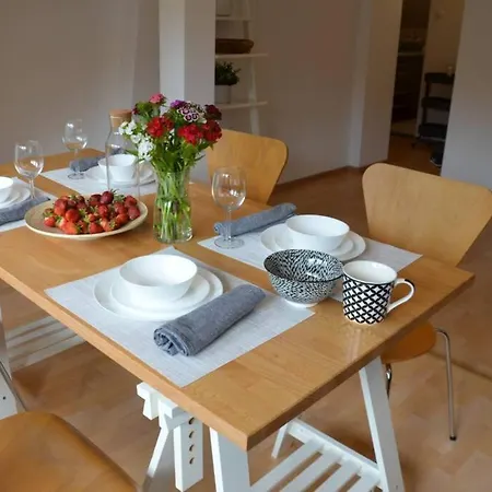 Ines Two Levels 105m2 In The Old Town Wi-fi, شقة