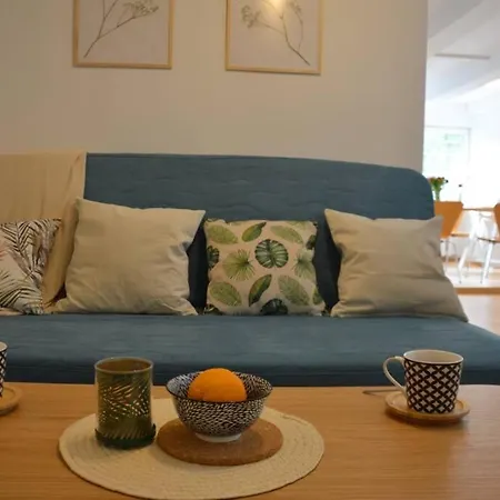 Ines Two Levels 105m2 In The Old Town Wi-fi, شقة *